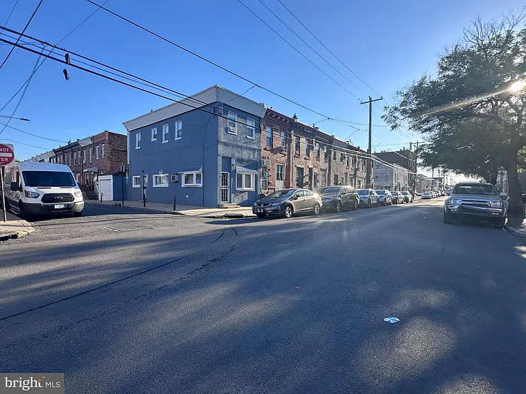 526 W Porter St — Photo 19