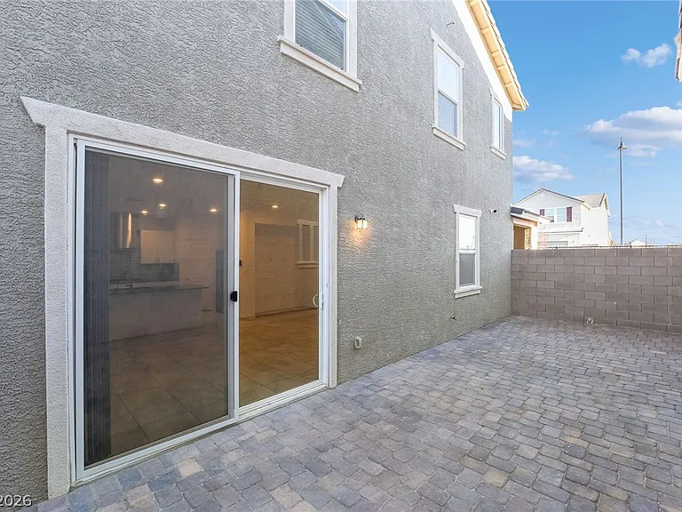 2479 Bellinzona Pl — Photo 21