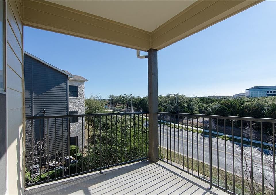 1st image of 2320 Gracy Farms Ln APT 534