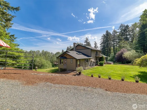 4607 44th Avenue E, Tacoma, WA 98443
