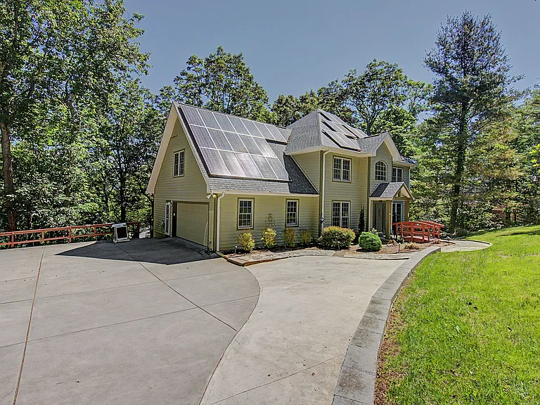 35 Windsong Dr — Photo 53