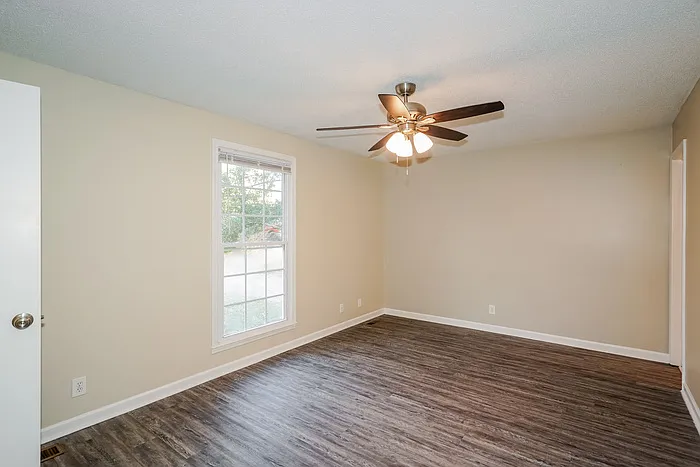 2704 Knob Ct — Photo 7
