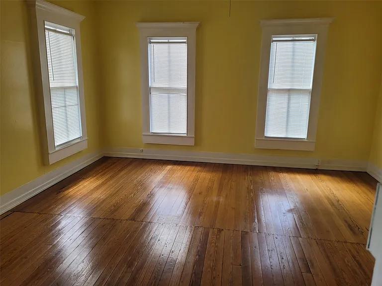 403 Fawcett St — Photo 8