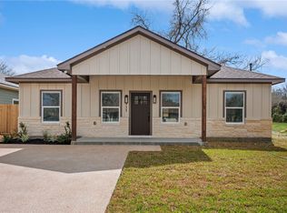 511 Hall St, Bryan, TX 77803