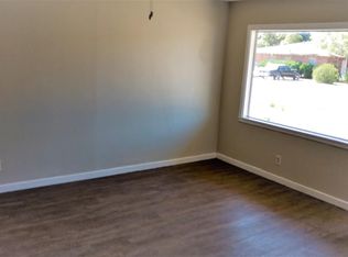 2906 43rd St APT B, Lubbock, TX 79413