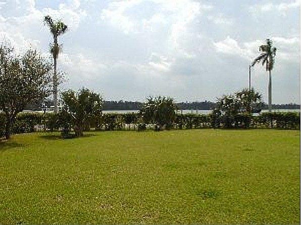 1st image of Flagler Promenade N