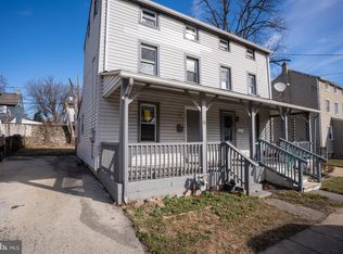 11 N Front St, Brookhaven, PA 19015