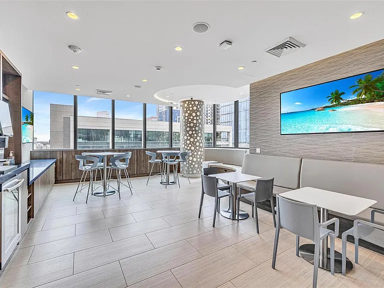 100 E Las Olas Blvd #1701 — Photo 39