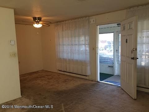 2nd image of 317A Coventry Ct