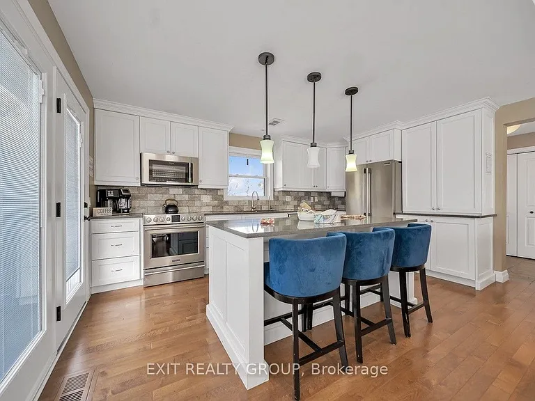 1531 Foxboro Stirling Rd — Photo 14