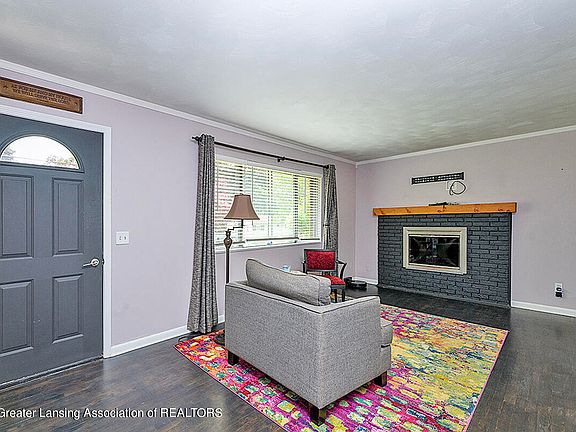 3rd image of 3410 Cooley Dr