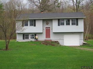 475 Turnpike Rd, Buskirk, NY 12028