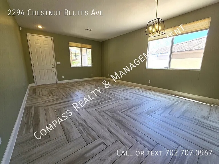 2294 Chestnut Bluffs Ave — Photo 10
