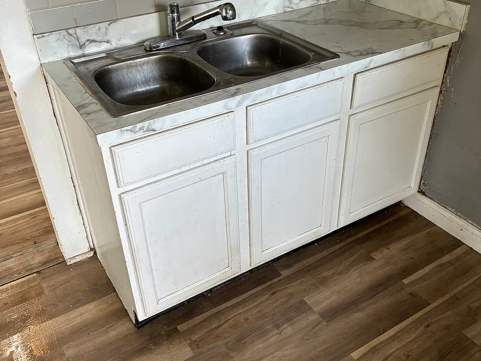 1 bed, $700 — Photo 2