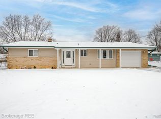 4365 E Atherton Rd, Burton, MI 48519