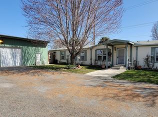 1180 E Selah Rd, Yakima, WA 98901