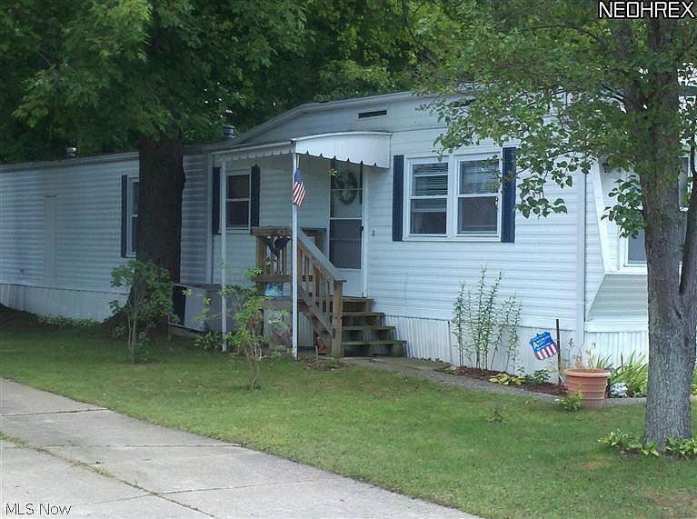 2nd image of 141 Cromwell Ave