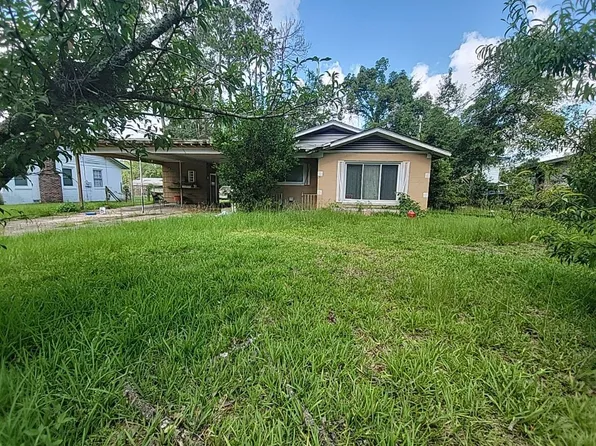 206 Rosedale Ave, Thomasville, GA 31792