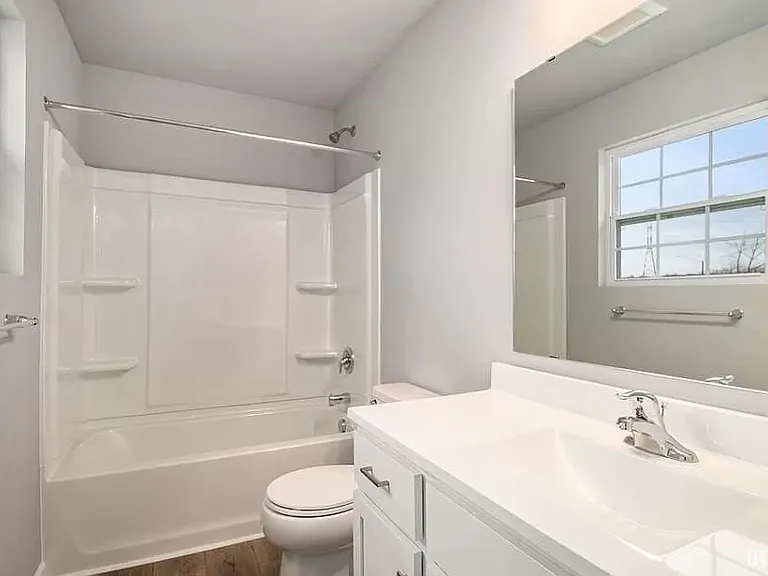 1911 Twisting Pine Ct — Photo 16