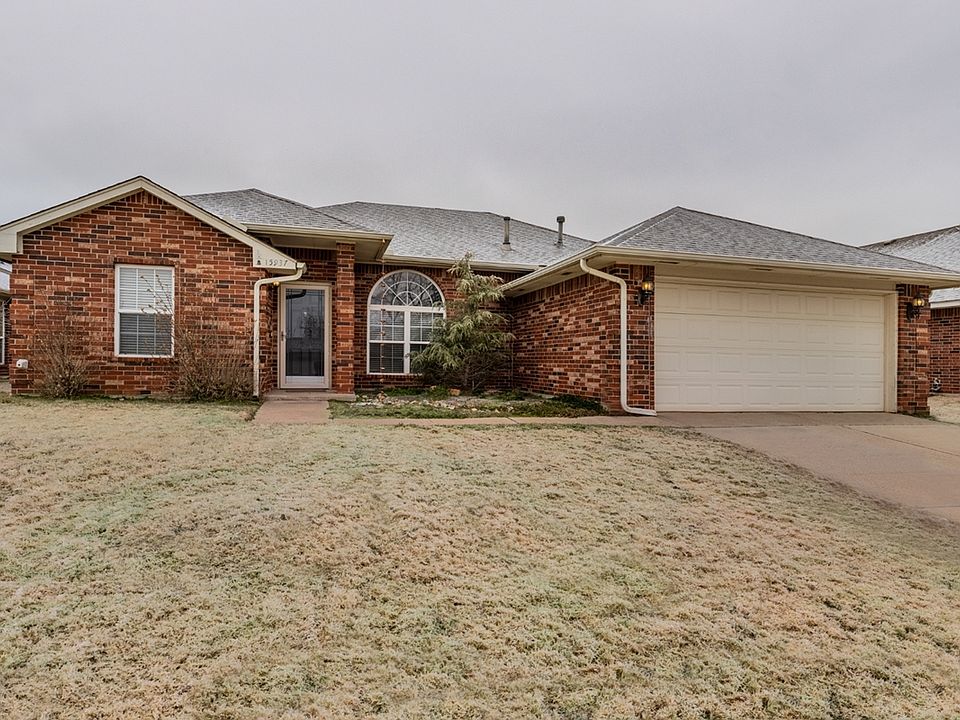 1st image of 15937 Katie Ridge Dr