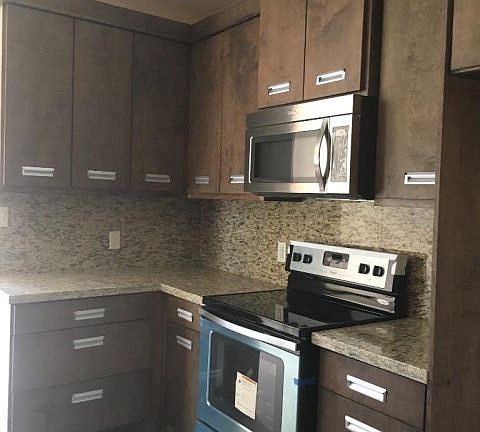 4th image of 3741 Altamira St.