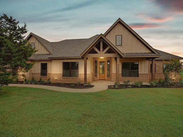 911 Dovie Ln, Milford, TX 76670