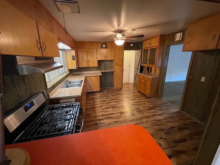 6029 Williams Dr — Photo 5