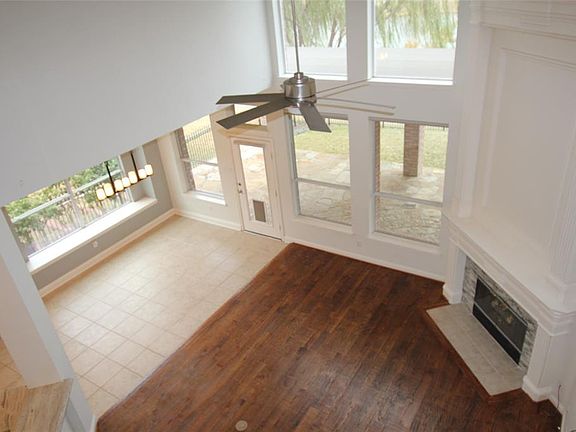 4th image of 4389 Constitution Dr