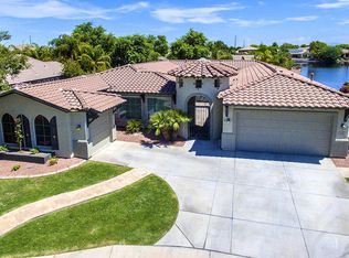 448 E Horseshoe Dr, Chandler, AZ 85249