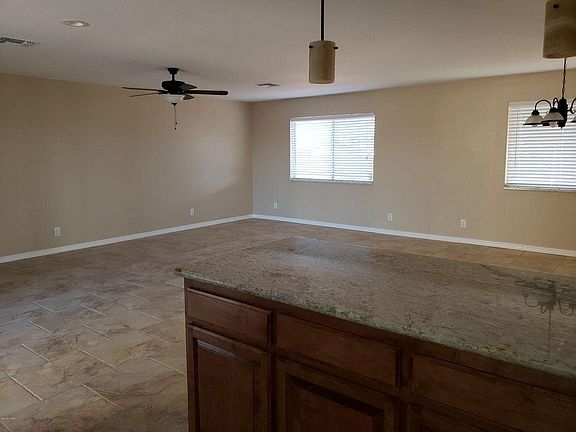 4th image of 3106 Rocking Horse Dr