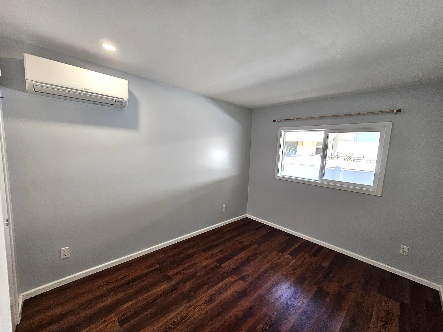 2 bed, 704 sqft, $2,650 — Photo 4