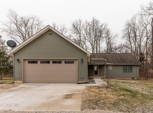 6960 Clear Lake Rd, Grass Lake, MI 49240