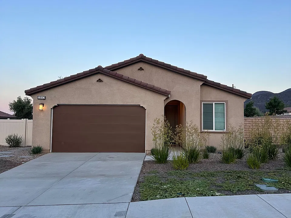 33142 Riser Way