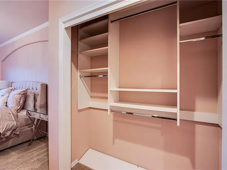 9116 Vista Greens Way — Photo 15