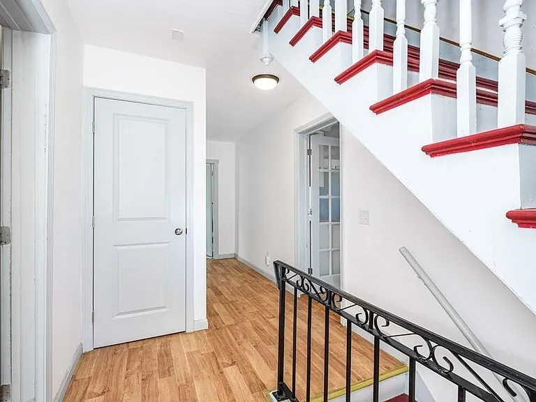 7 Dexter St #7 — Photo 10