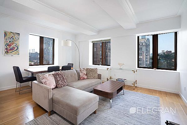 1st image of 225 E 19th St #703