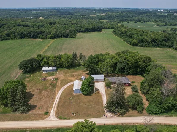 8331 County Road 116 SE, Stewartville, MN 55976