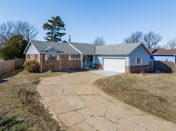 4209 Charron Ln, Wichita, KS 67220