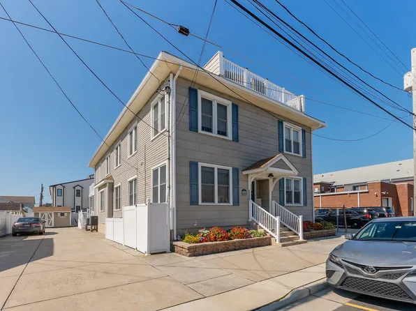 206 E Cardinal Rd #4, Wildwood Crest, NJ 08260