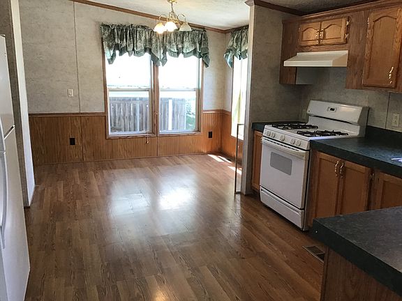 2nd image of 297 W Hillsdale Ln #297