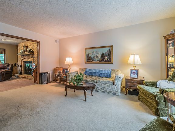 5th image of 17559 S Virginia Dr