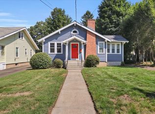 52 Robbins Dr, Wethersfield, CT 06109