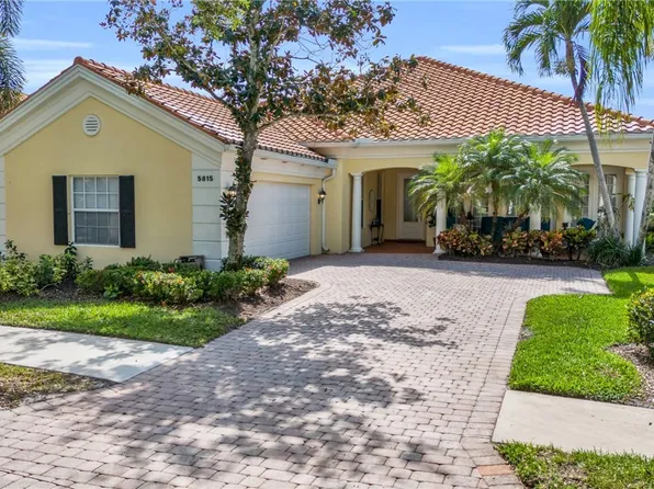5815 Charlton Way, Naples, FL 34119