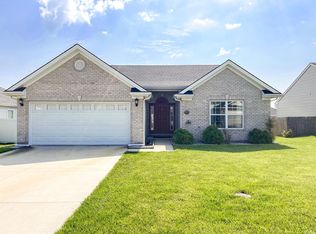 11345 Caracaras Ct, Evansville, IN 47725