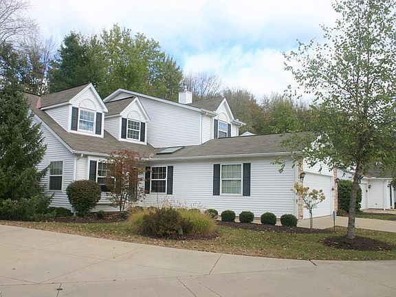 2nd image of 1180 Dorset Ct
