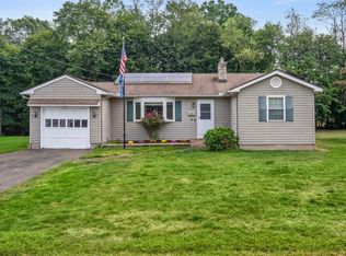 47 Hampshire Rd, Meriden, CT 06450