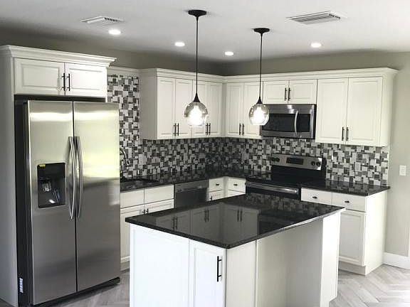 4th image of 495 Bargello Ave SE