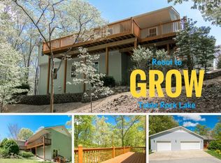 163 Queensberry Dr, Reeds Spring, MO 65737