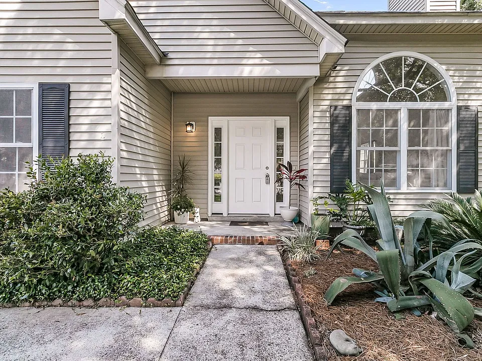 339 Mount Royall Dr