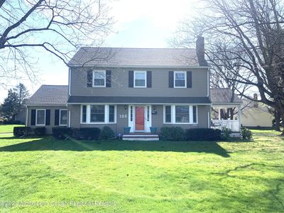 136 Broadway, Freehold, NJ, 07728